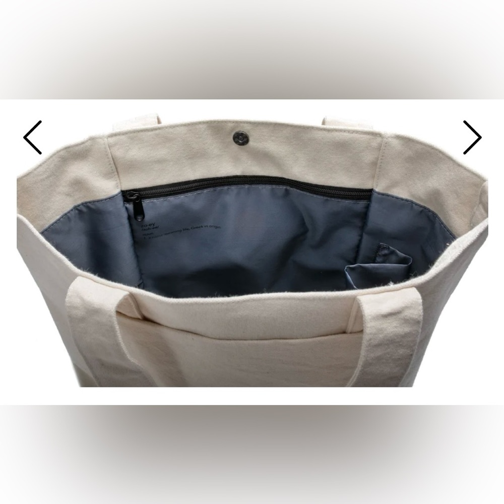 Vooray Zoey Tote - Picture 4 of 7